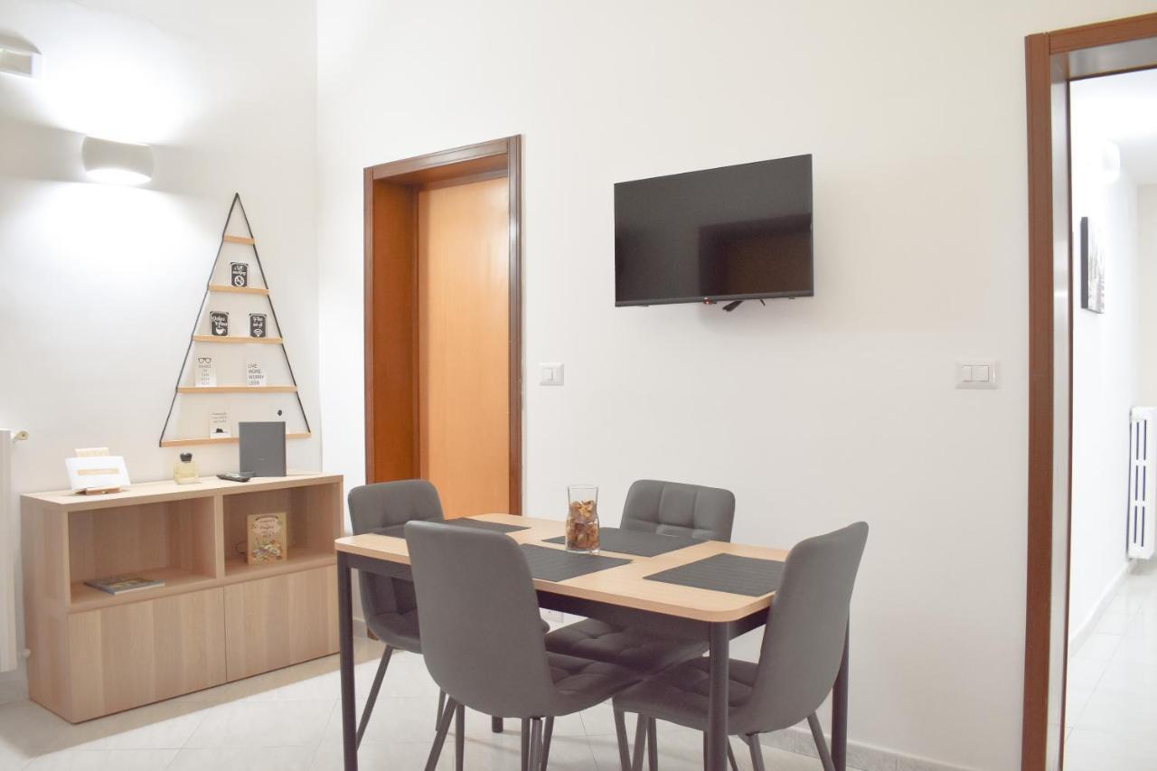 Your Home, In The Center Of باري المظهر الخارجي الصورة